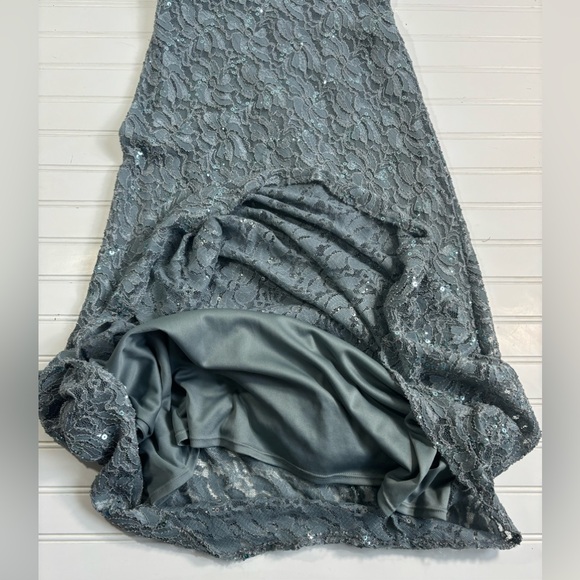 JS Collections Sleeveless Lace Sequin Gown Long Dress Gray Silver Womens Size 6 - Picture 9 of 16